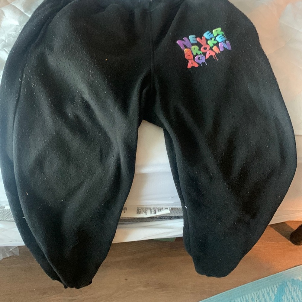 Never broke again sweatpants